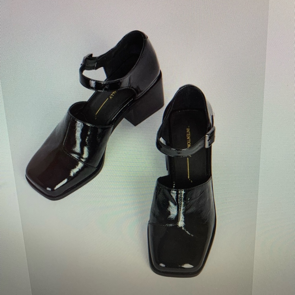 Intentionally Blank Marty size 7